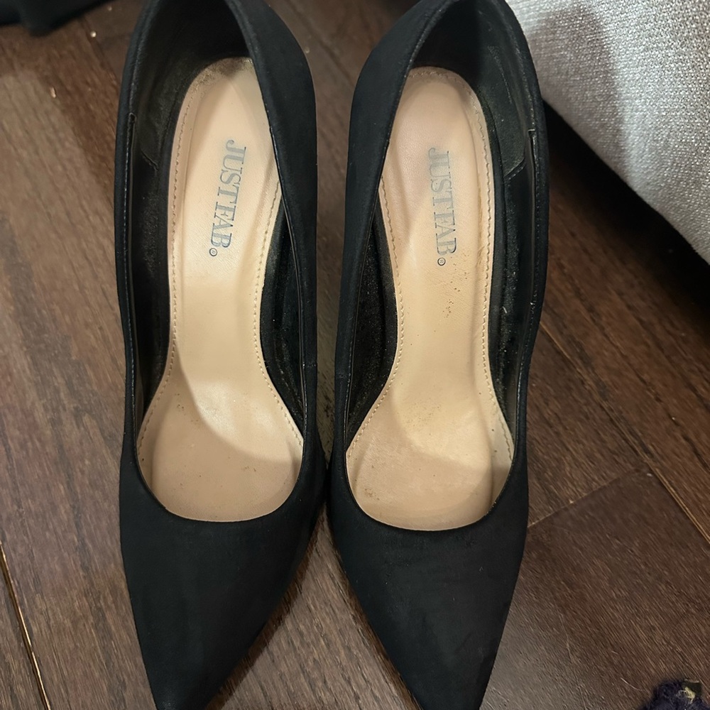 JustFab Black Suede Heels Timeless Design
